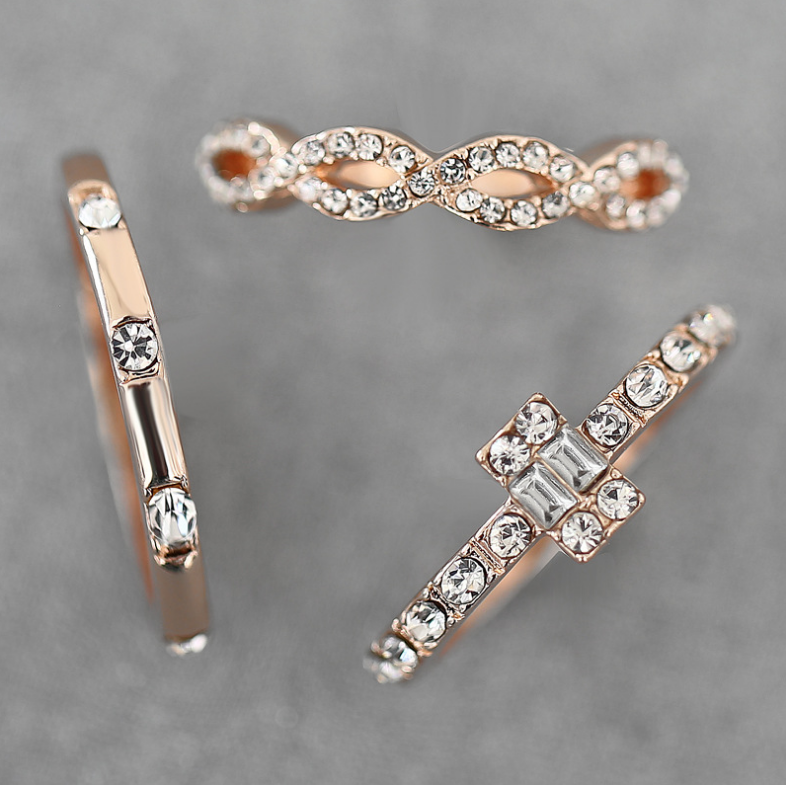 Zircon Triple Ring