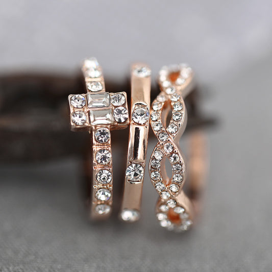 Zircon Triple Ring