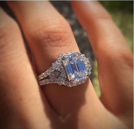 Square Zircon Ring