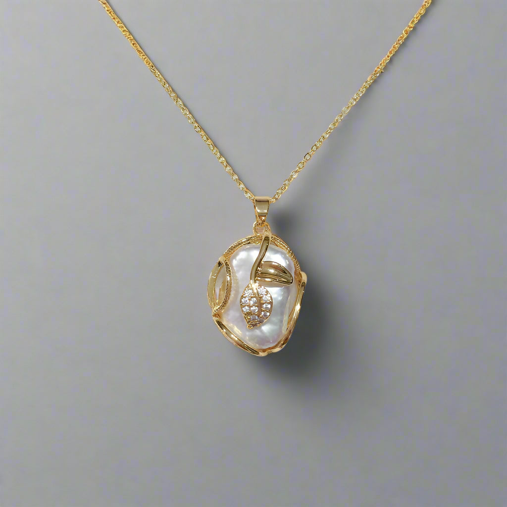 Elegant Baroque Pearl Jewelry Set