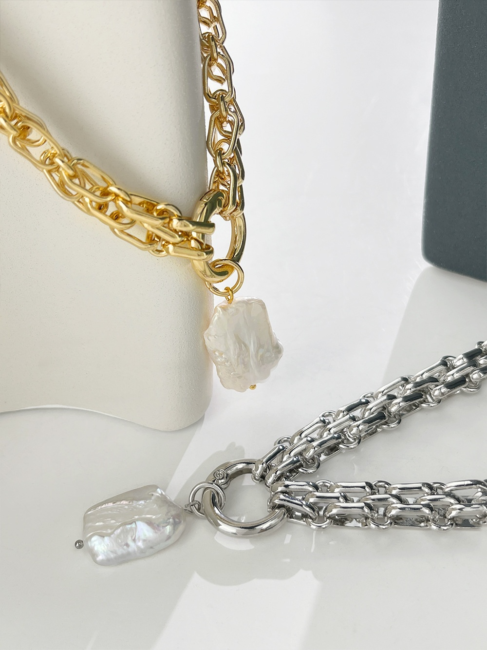 Natural Freshwater Square Pearl Pendant Necklace