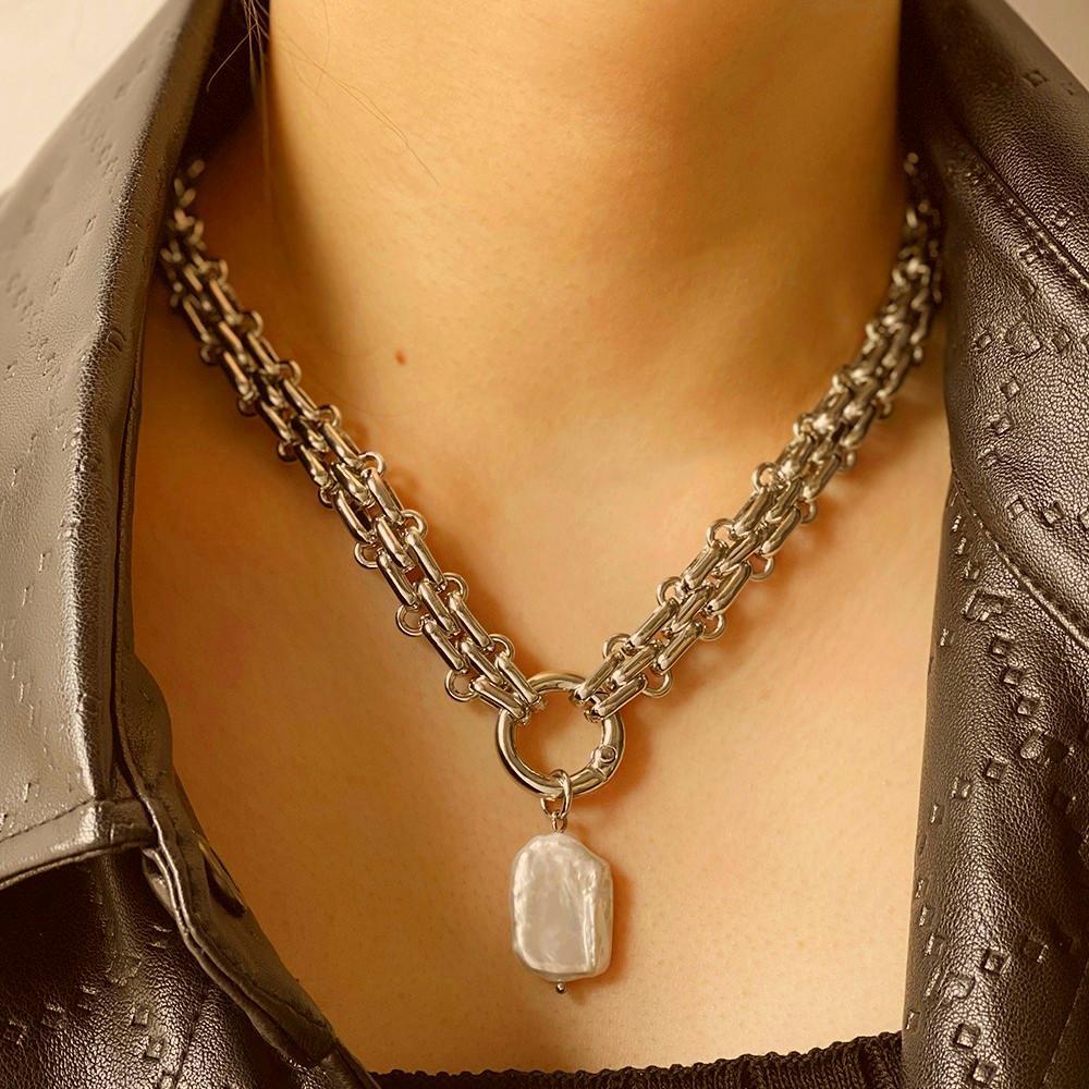 Natural Freshwater Square Pearl Pendant Necklace