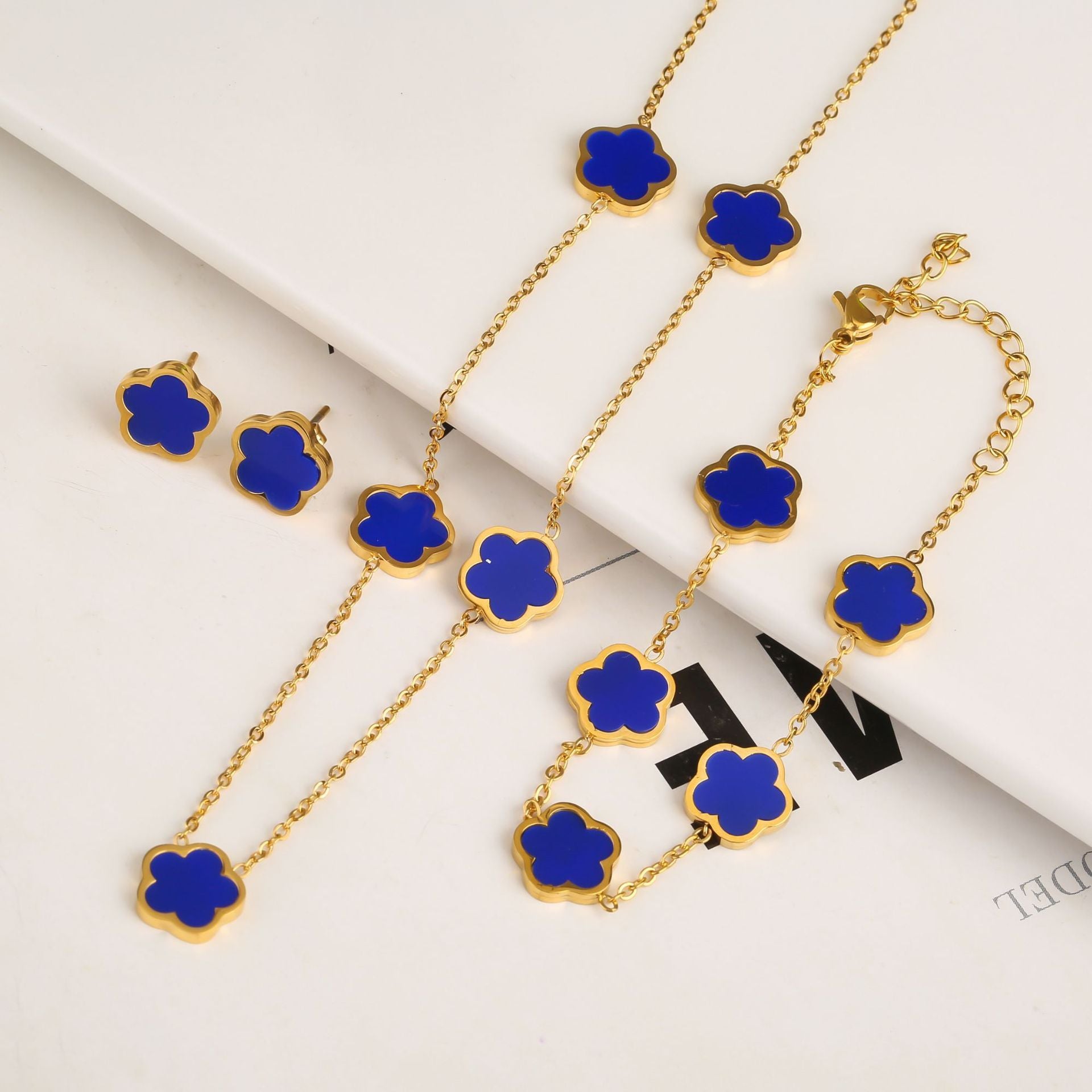 Lucky Flower Jewelry Set