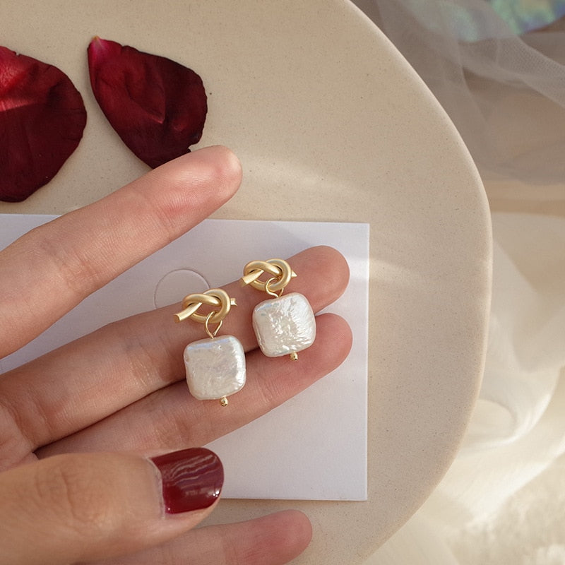 Fashion Pearl Earrings