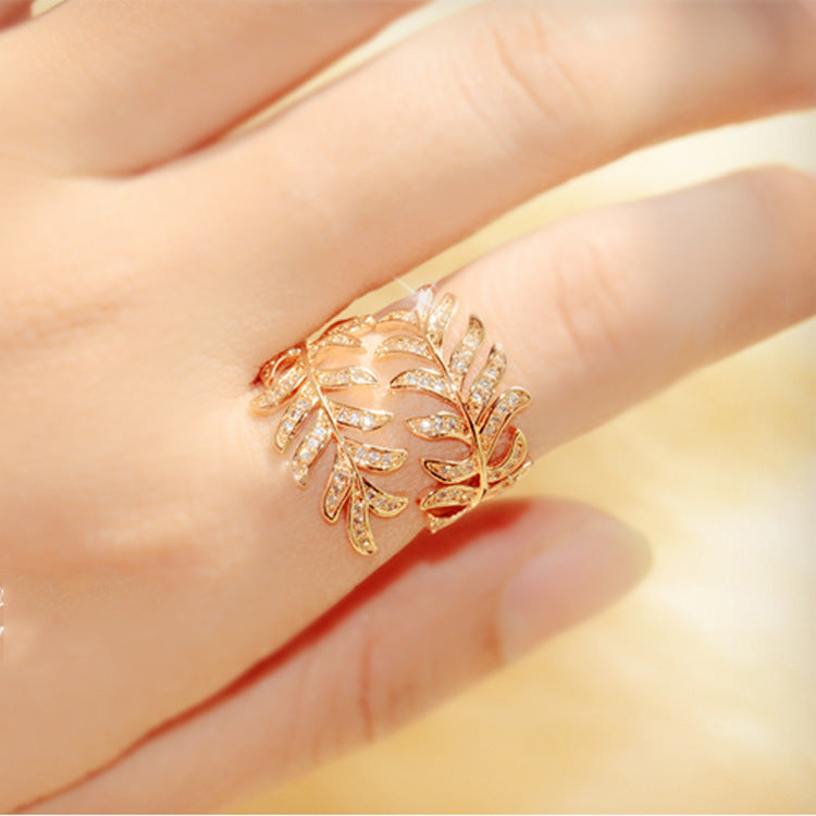 Sparkling Leaf Ring