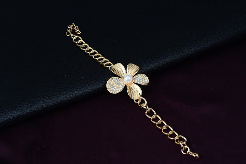Petals of Elegance Jewelry Set