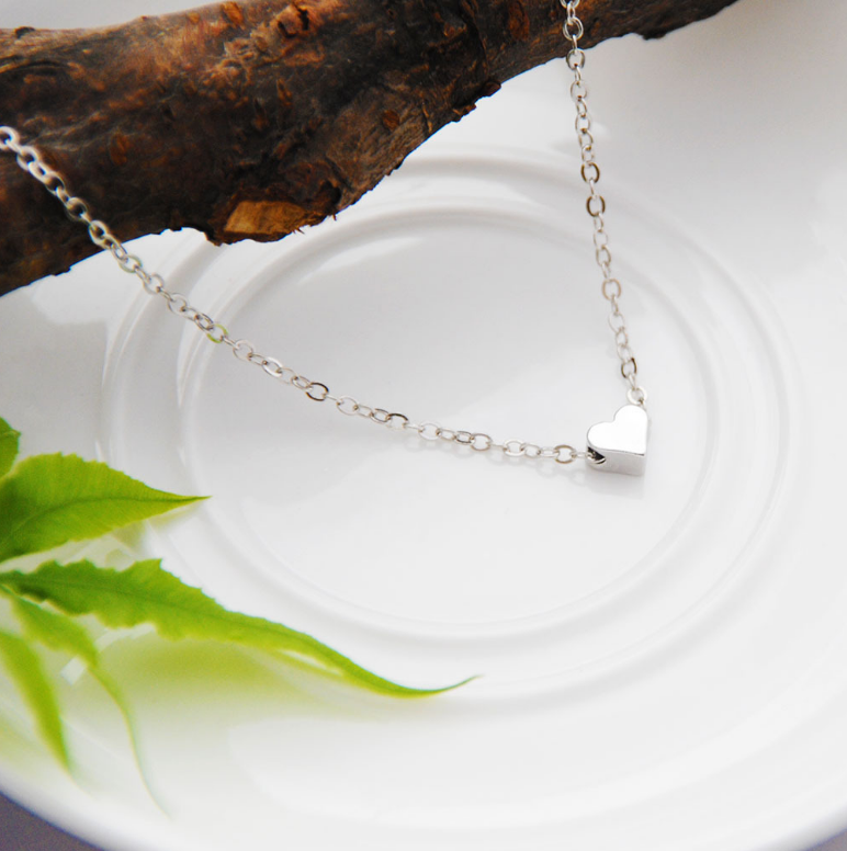 Dainty Heart Choker Necklace