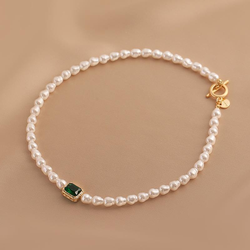 Freshwater Pearl Necklace with Zircon