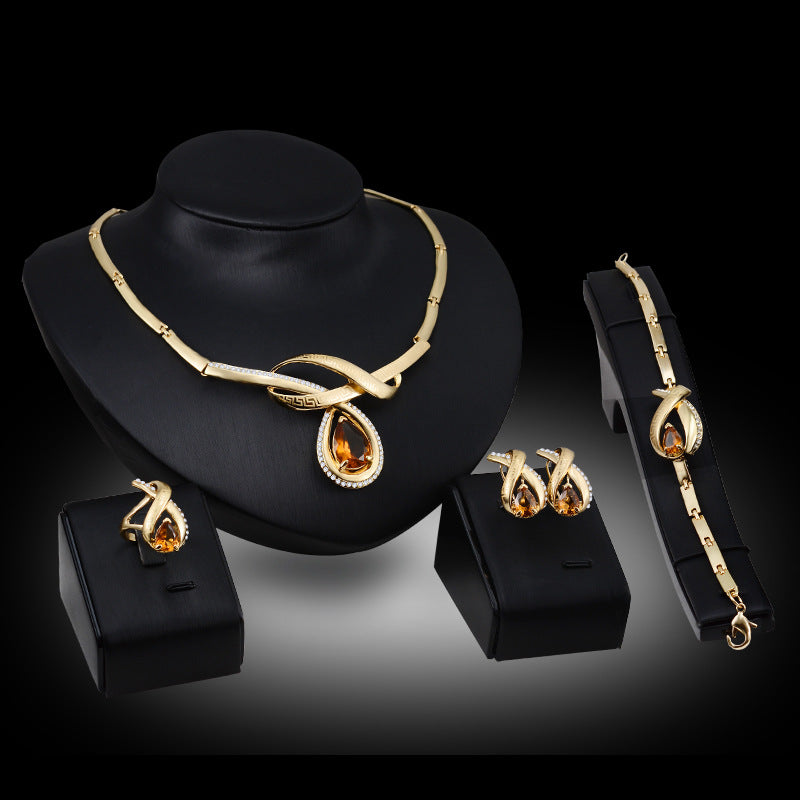 Golden Horizon Jewelry Set