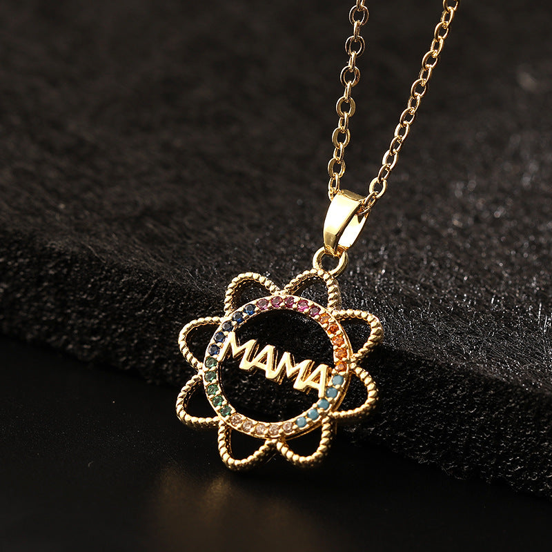 Mama Necklace