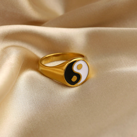 Gold Yin Yang Ring