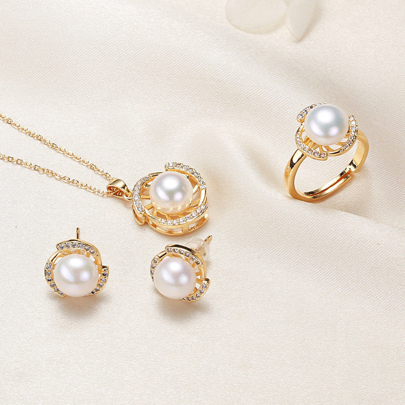 Elegant Freshwater Pearl Set