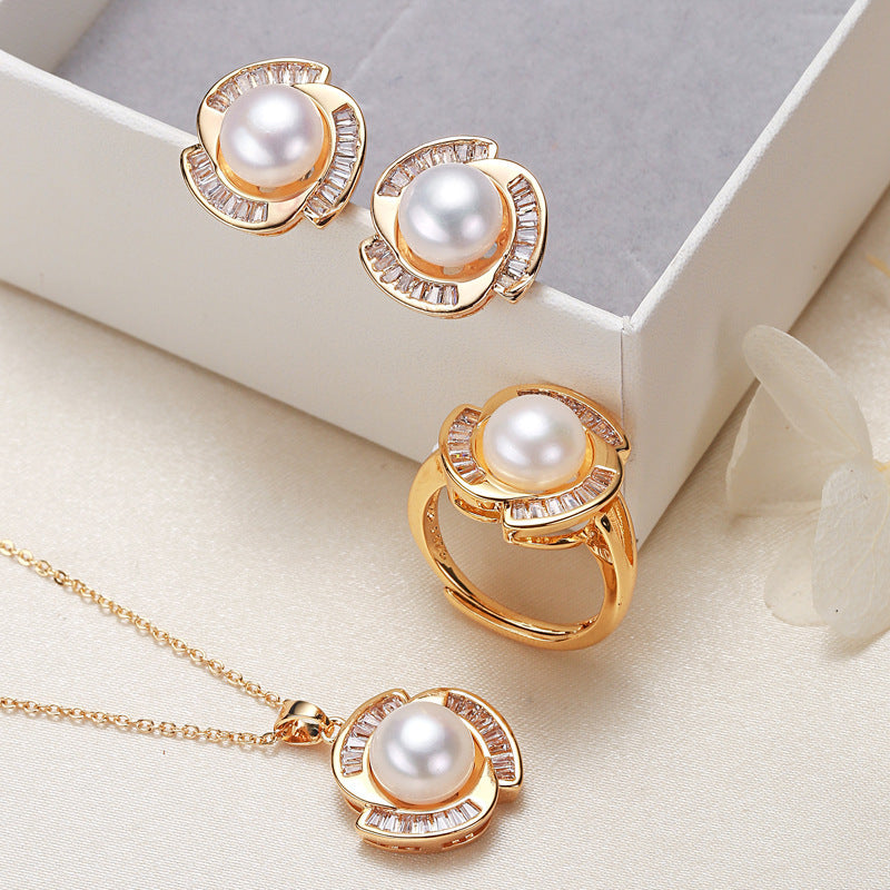 Elegant Freshwater Pearl Set