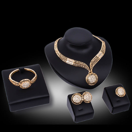 Golden Glamour Jewelry Set