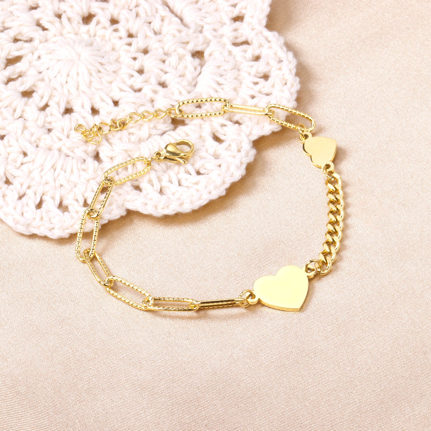 Heart Pendant Bracelet